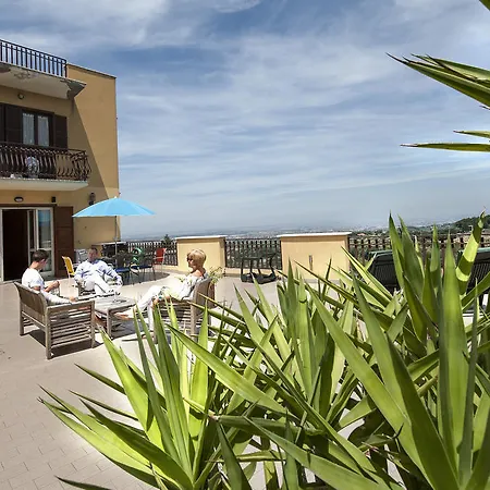 Apartament Savoia *