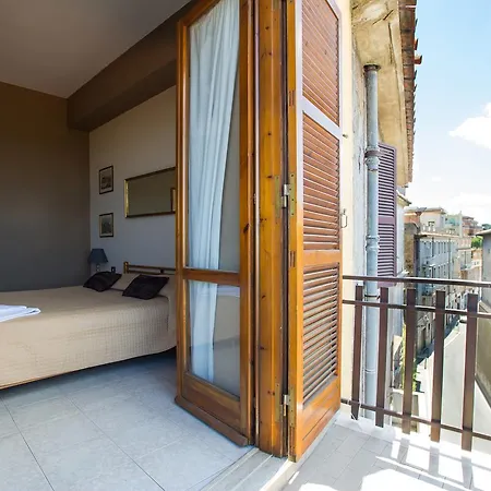 Savoia Apartman Marino