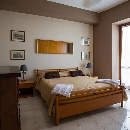 Apartament Savoia Marino